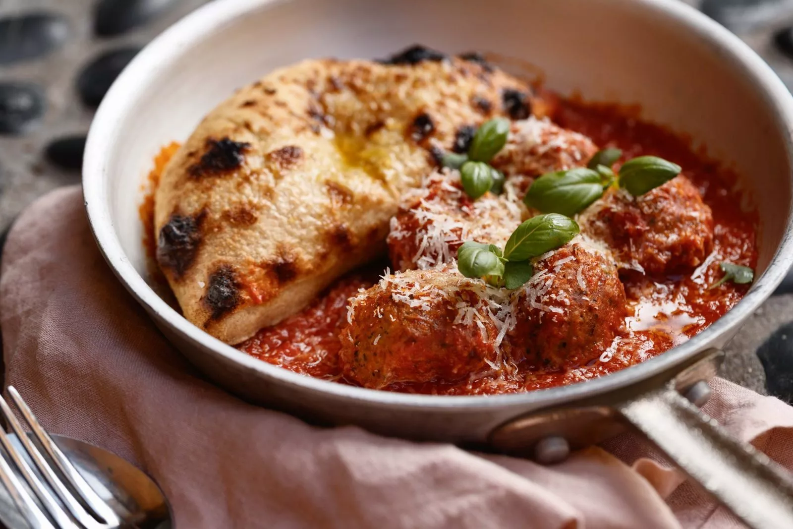 Isabella Steven Woodburn