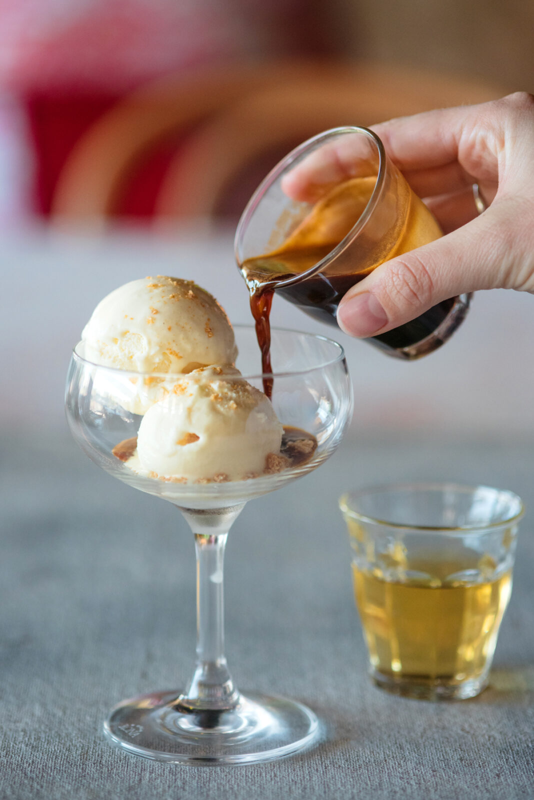 How to Make An Affogato & What Exactly Is This Dessert?