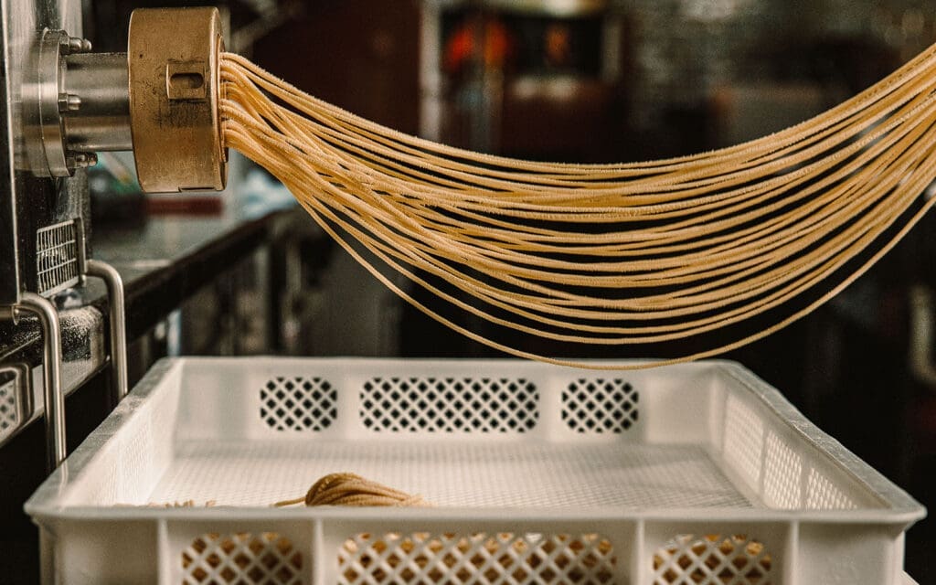 Garlic Prawn Pasta - The Ultimate Garlic Prawn Pasta Recipe